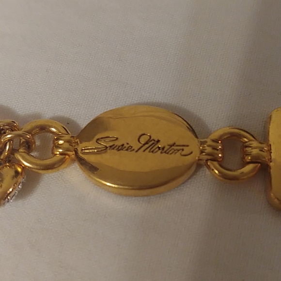 RARE Vintage Susie Morton Horse Bracelet Gold tone - Picture 6 of 11